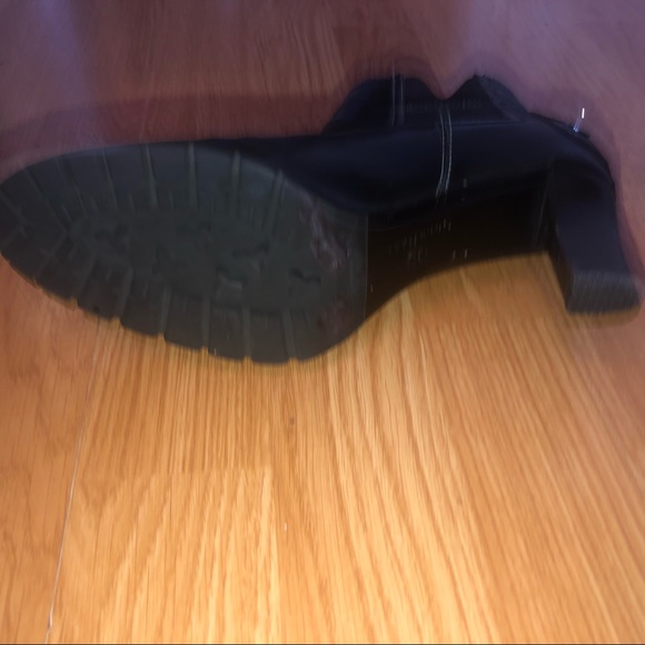 COLE HAAN 7 B Black Ankle Boots Heels Goring Tred - Picture 9 of 10